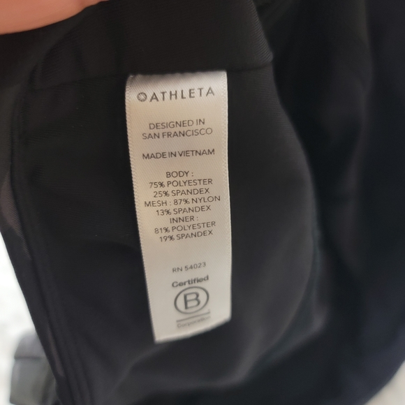 Athleta  Match Point Printed Skort Women's Size M Black/Gray Camo UPF 50+ - Picture 15 of 16